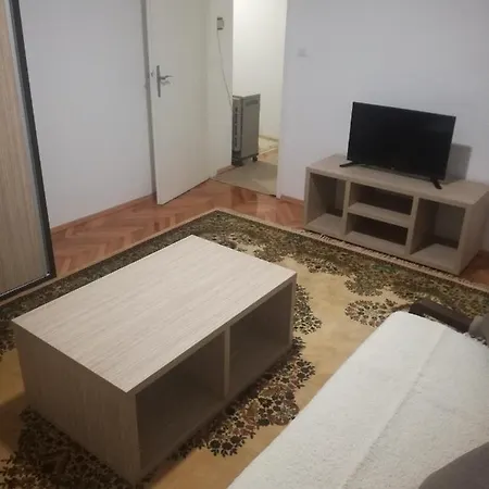 Stan Na Dan Pex Free Parking *