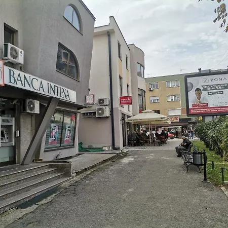 Stan Na Dan Pex Free Parking *