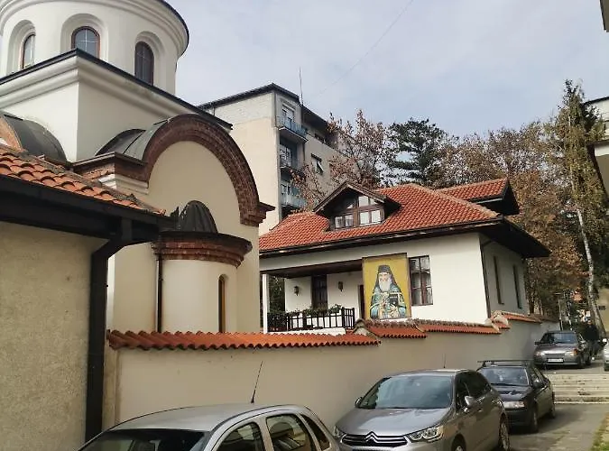 Stan Na Dan Pex Free Parking *